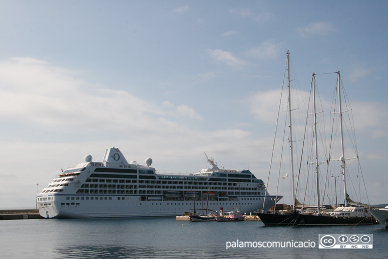 El creuer Sirena, avui al port de Palamós