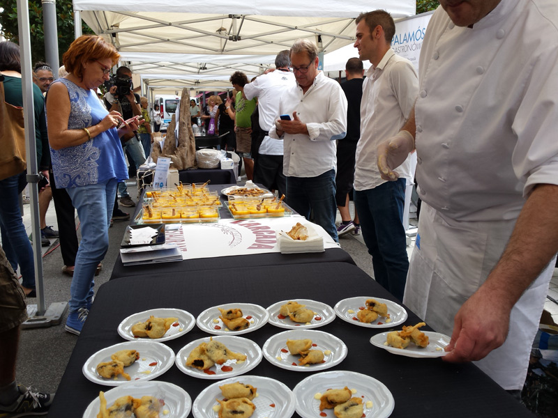 Palamós promociona un dels seus principals actius aquest dies, la seva oferta culinària. (Foto: Ajuntament de Palamós).
