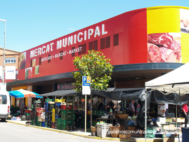 El Mercat Municipal fomenta els productes locals de qualitat.