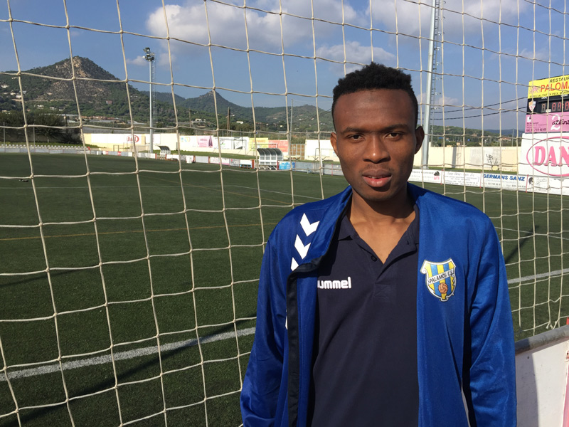 El gol de Traoré no va ser suficient per aconseguir la victòria ahir a Vilassar de Mar. (Foto: Ramon Ribas).