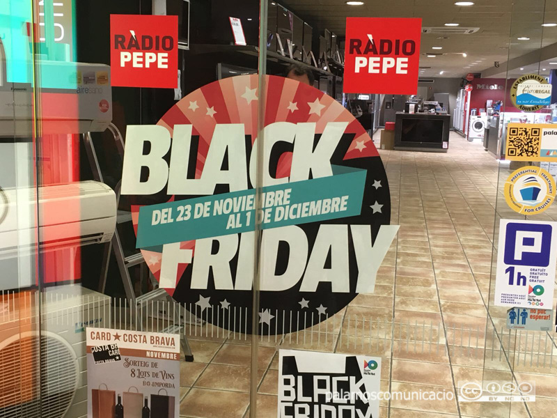 El comerç de Palamós s'apunta al Black Friday.
