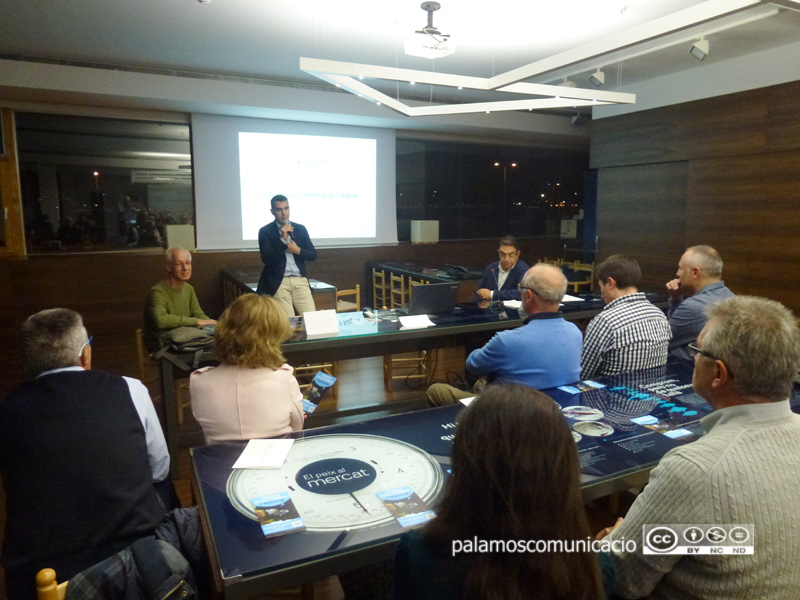 Debat sobre turisme sostenible, ahir a l'Espai del Peix.