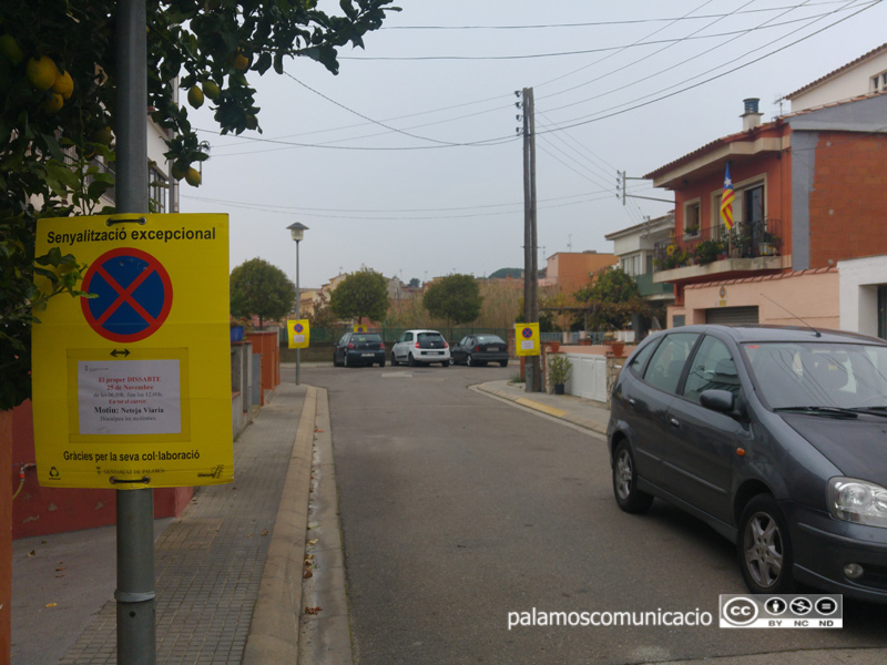 El carrer de Montagut, al barri de Pla d'es Pla, preparat pel 'Fem dissabte' de demà.