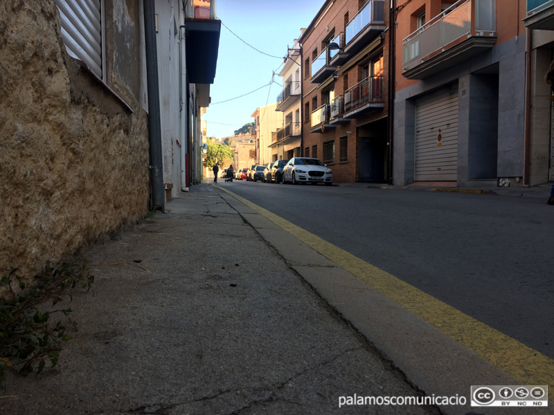 L'Ajuntament reformarà les voreres del carrer de Josep Joan, entre altres.