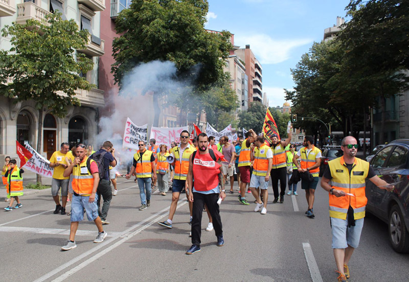 Imatge d'arxiu d'una mobilització dels treballadors del transport sanitari.