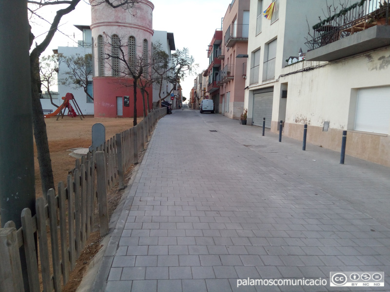 S'ha arranjat el terra del carrer del Pedró.
