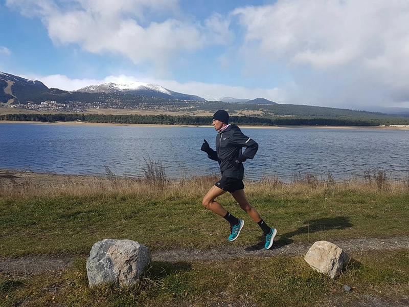 Mechaal, durant un entrenament en una imatge d'arxiu. (Foto: @adelmechaal).