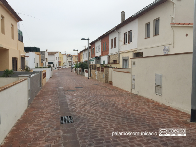 Carrer Remigi Rubau, al barri de les Cases Noves.