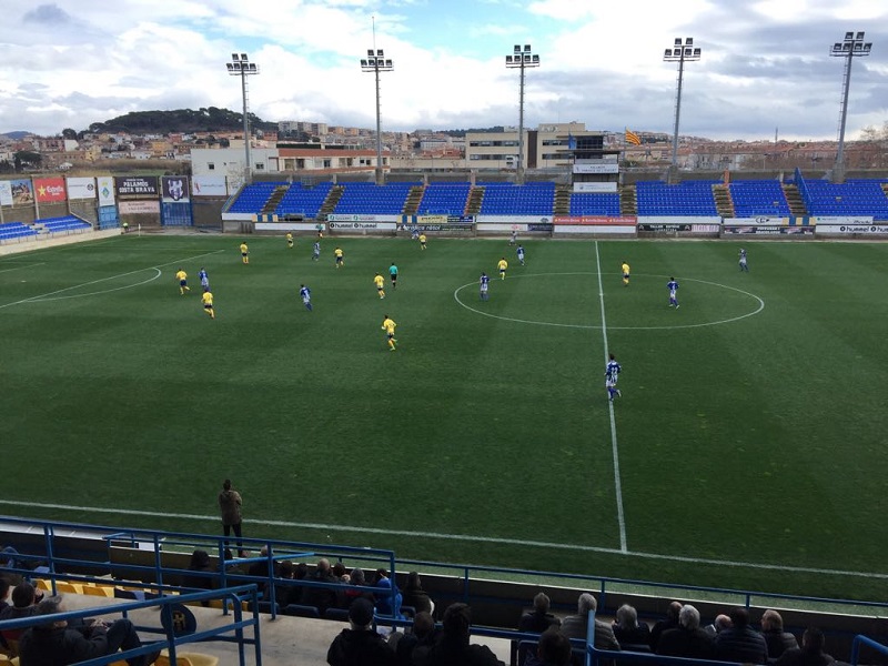 El Palamós ha sumat avui la cinquena derrota consecutiva. (Foto: Ramon Ribas).