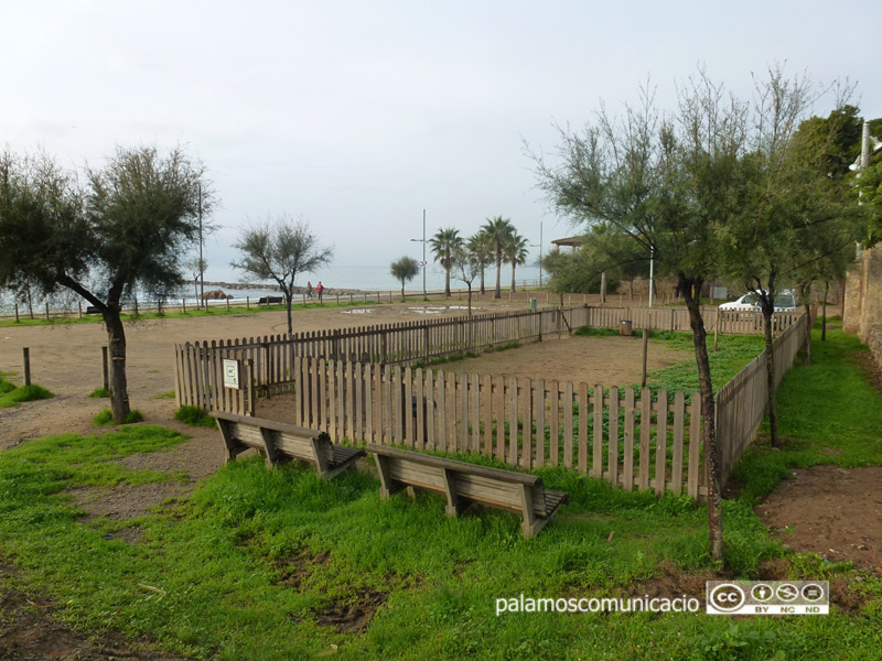 Parc a la platja d'Es Monestrí, a Sant Antoni.