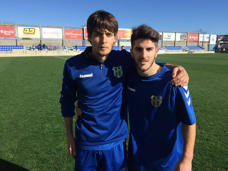 Henry i Kike Sánchez, els dos darrers fitxatges del Palamós CF. (Foto: Ramon Ribas).