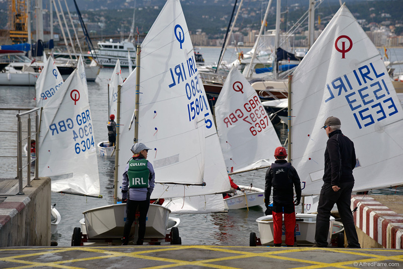 Palamós es converteix durant l'Optimist Trophy en la capital internacional de la vela infantil.