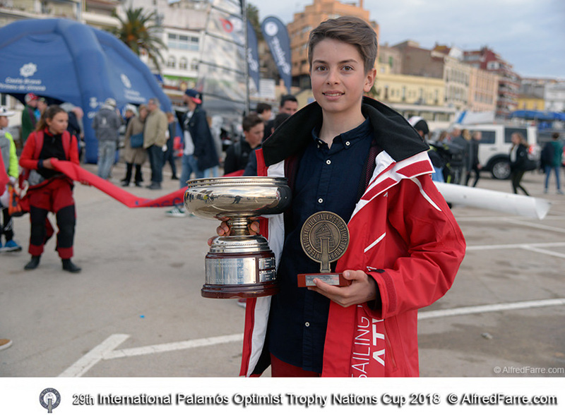 El letó Martin Atilla, guanyador absolut de la 29ena Palamós Optimist Trophy. (Foto: Alfred Farré).
