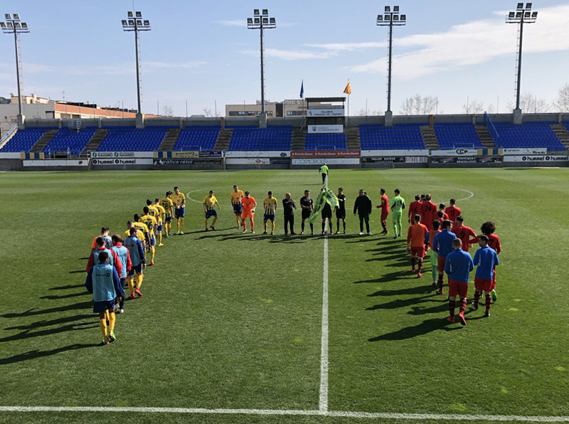 El Palamós va encaixar el gol de l'empat en el darrer instant del partit. (Foto: Joan Pau Pérez).