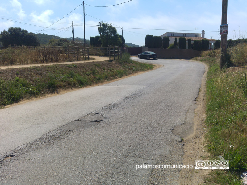 Camí de Castell entre la via verda que ve de Sant Joan i el càmping Benelux.
