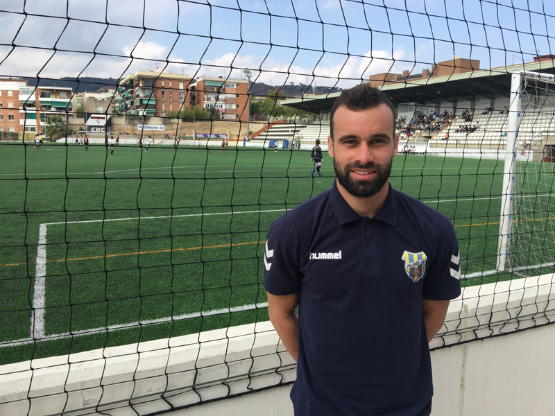 Medina opta clarament a ser el màxim realitzador del conjunt palamosí. (Foto: Ramon Ribas).