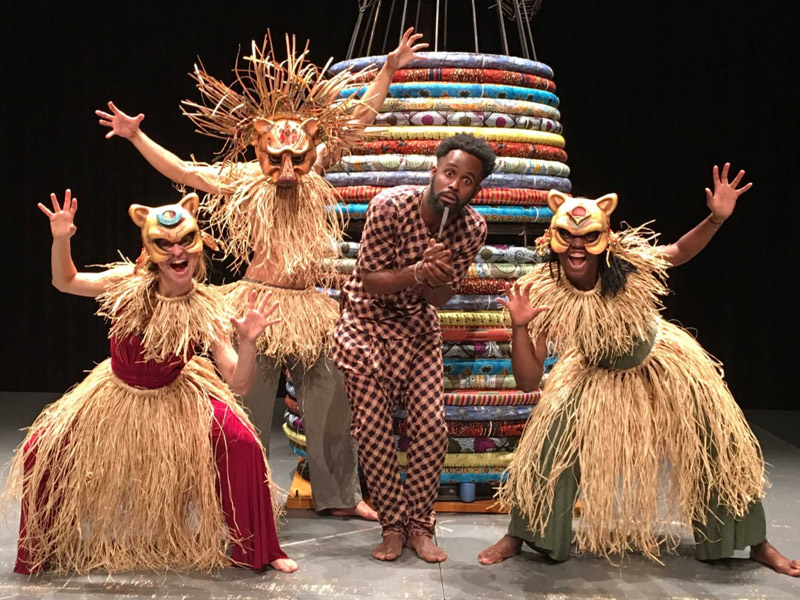 L'espectacle 'Pell de Llarinté, cua de tiré', de la compania 'The Three Keatons', aquest diumenge a La Gorga.