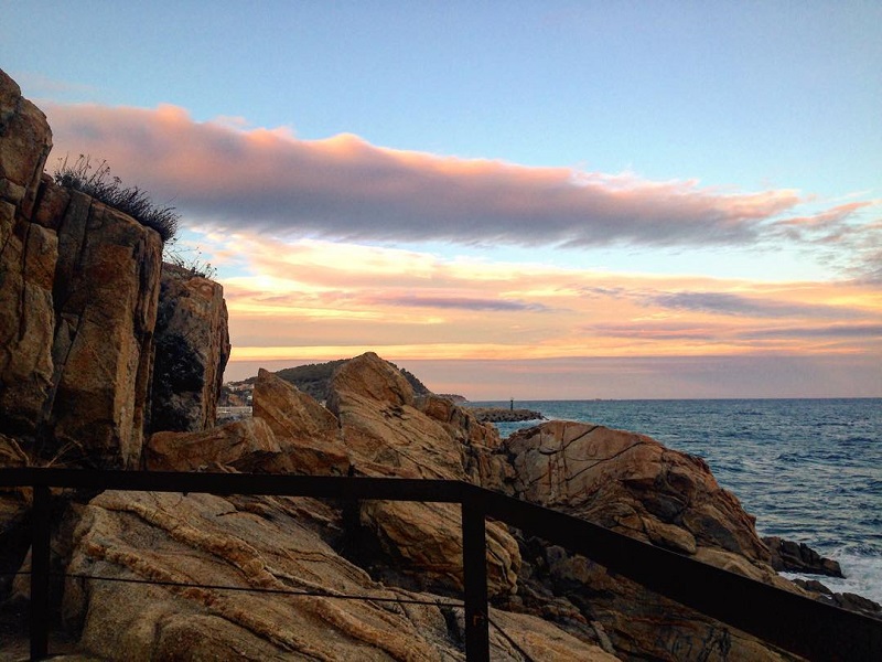 Bonica estampa del litoral palamosí, aquest dissabte. (Foto: instagram.com/teresaferres64 ).