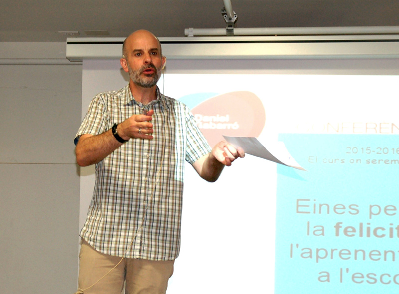 Daniel Gabarró està especialitzat en tallers de creixement personal i en l'educació per a la felicitat. (Foto: bloc edubcn.cat).