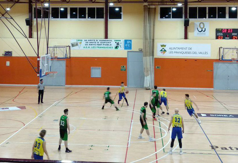 Un instant del partit entre Les Franqueses i el Multiserveis-CE Palamós.