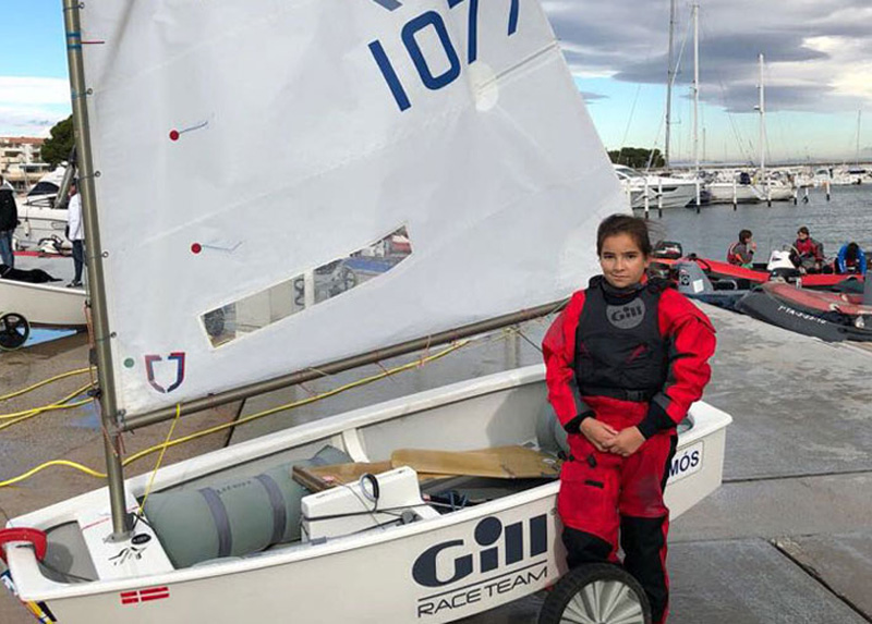 Ona Garcia, subcampiona de Catalunya d'Optimist sub 13. (Foto: Gill Marine).