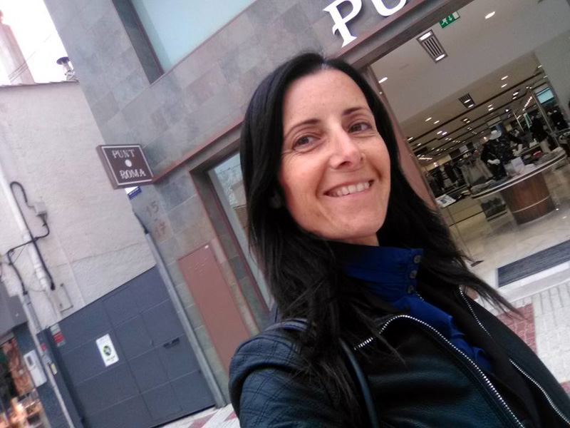 Susanna Pérez Civit presenta avui a Palamós 'Fragàncies'.