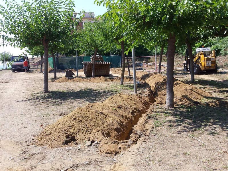 El parc de Sota Pedró està situat entre el barri Vell i el port Marina Palamós. (Foto: Ajuntament de Palamós).
