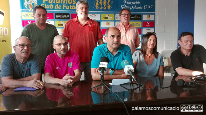 La directiva del Palamós ha presentat avui la seva dimissió i ha convocat eleccions.