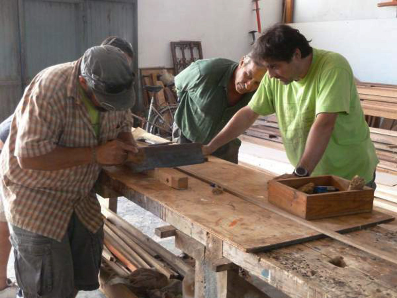 Curs de restauració i manteniment d'embarcacions de fusta, en una imatge d'arxiu. (Foto: Museu de la Pesca de Palamós).