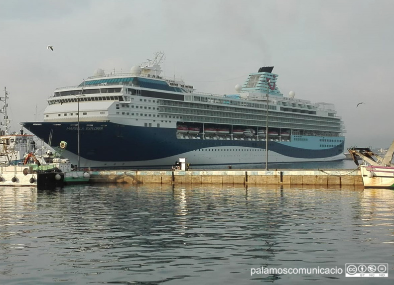 El Marella Explorer, avui al port de Palamós.