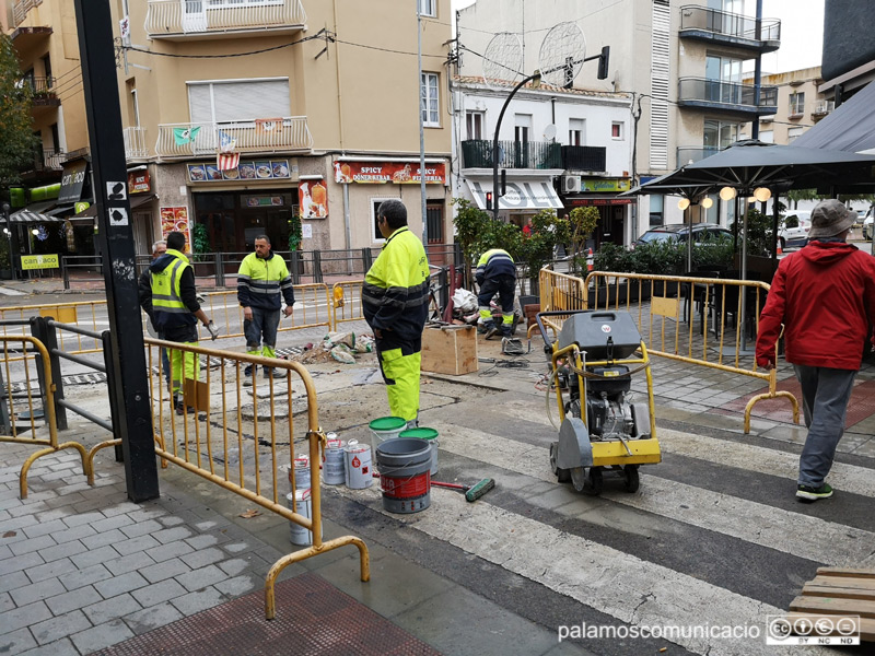 Obres al carrer de Dídac Garrell, avui.