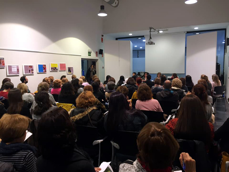 La presentació de l'Associació Dones de Palamós, el passat mes de febrer a la Biblioteca. (Foto: Ajuntament de Palamós).