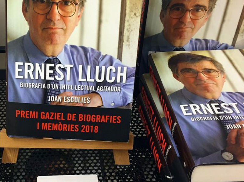 El llibre ha guanyat el Premi Gaziel de Biografies i Memòries.