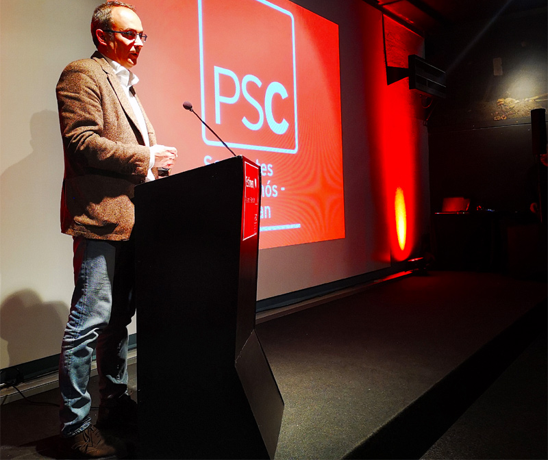 Josep Coll, durant l'acte de presentació com a candidat socialista al Museu de la Pesca. (Foto: Quim Fernández - PSC Girona).