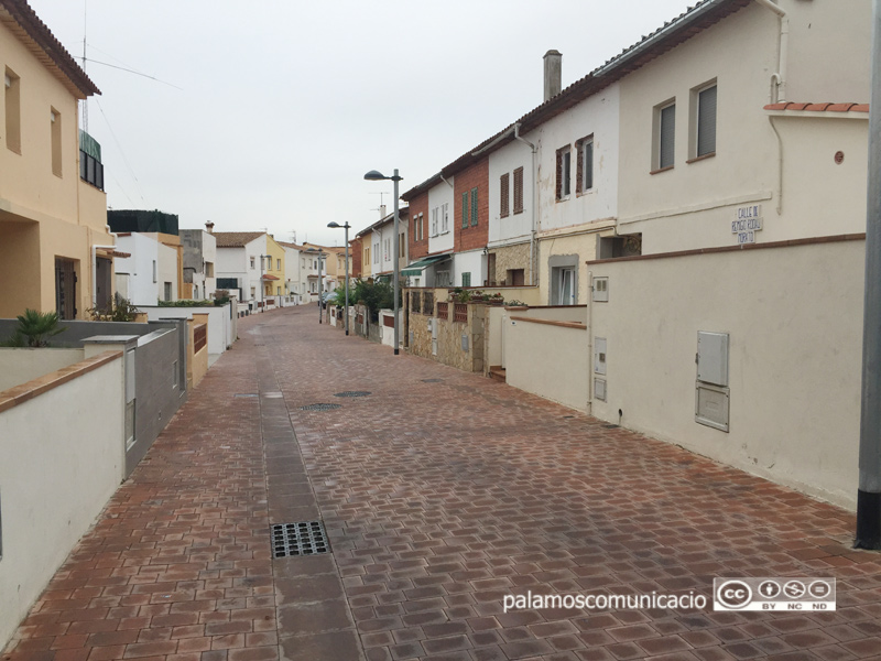 El carrer de Remigi Rubau canviarà el nom del falangista pel d'Engracia Ayats 'Gracieta', popular per l'estraperlo i contraban durant la postguerra. 