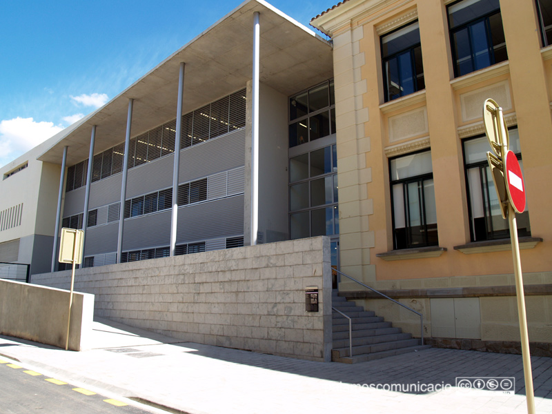 El debat es fa a l'escola La Vila de Palamós.