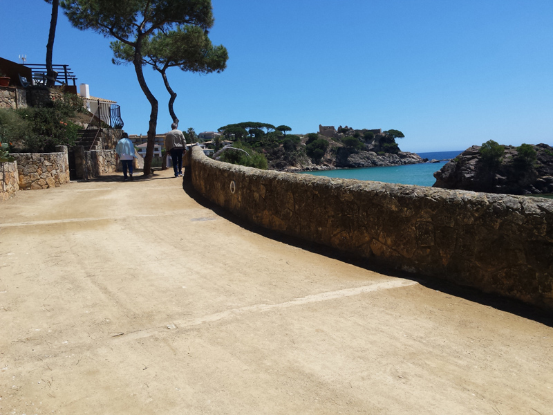 Secció de camí de ronda que s'ha arranjat. (Foto: Ajuntament de Palamós).