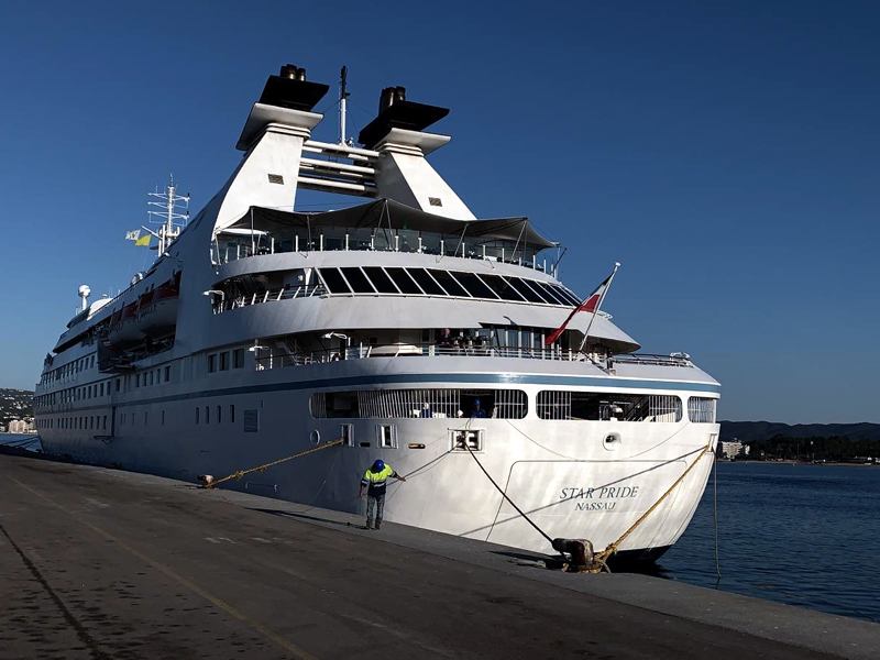 El creuer Star Pride, al port de Palamós. (Foto: Ports de la Generalitat).