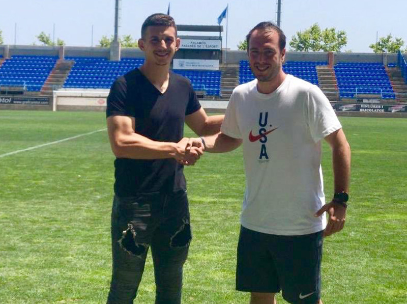 Segio González, al costat del director tècnic del Palamós, Josep Rochés. (Foto: Palamós CF).