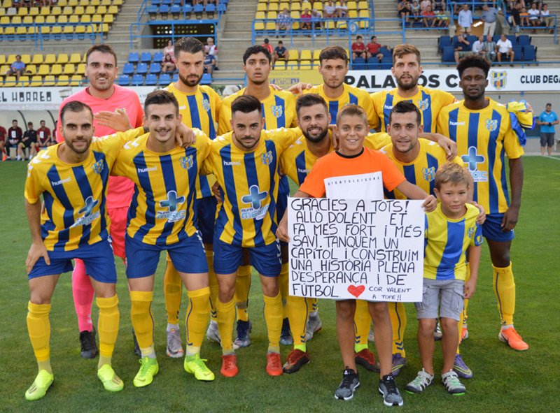 Onze titular del Palamós en el partit d'aquest passat dimecres davant l'Olot. (Foto: Sergi Cortés).