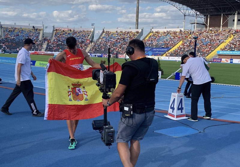 Mechaal es va imposar en la competició dels 3.000 metres llisos. (Foto: Adel Mechaal twitter).