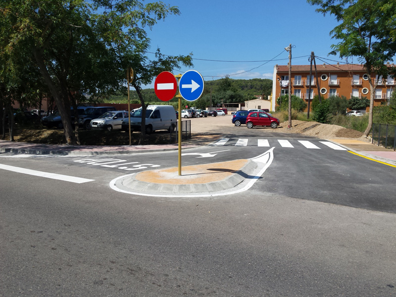 L'aparcament del carrer de la Riera ja és accessible des del carrer d'Àngel Guimerà (Foto: Ajuntament de Palamós).