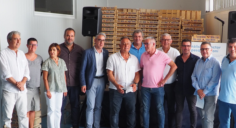 Representants de les confraries amb el Director General de Pesca de la Generalitat.