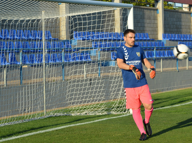 Tuscà ha arribat per competir amb Albert Quintanas sotal els pals del degà. (Foto: S. Cortés).