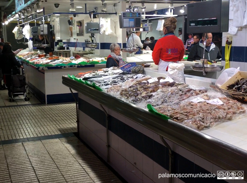 Parades del Mercat Municipal de Palamós.