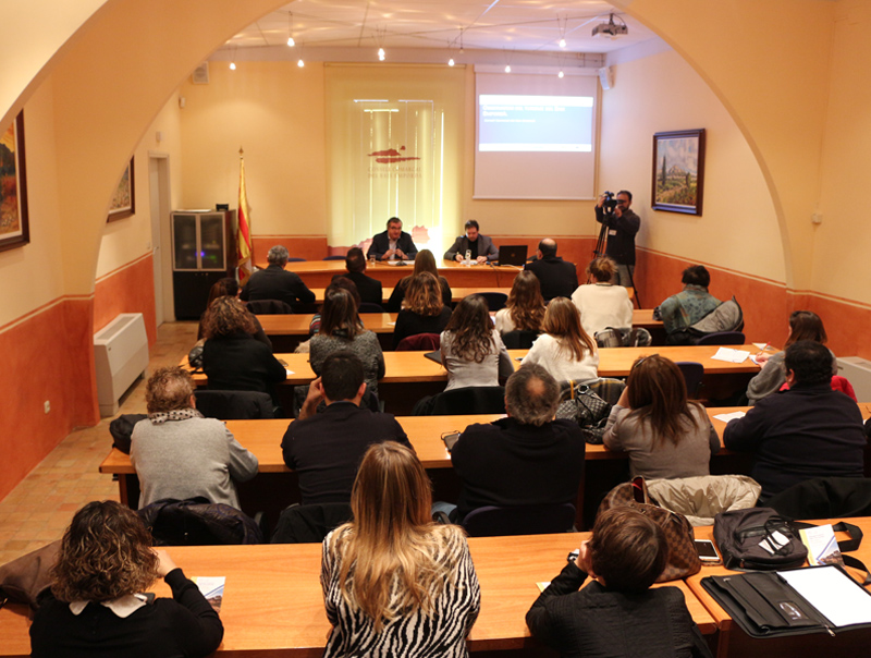 La presentació d’aquest nou instrument d’anàlisi es va fer ahir davant d’una quarantena d’empresaris i tècnics de turisme de la comarca. (Foto: Consel