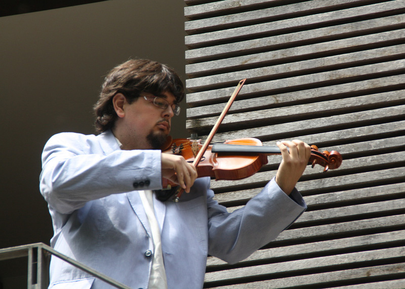 Amós Pérez és l'encarregat d'impartir aquest cicle sobre música.