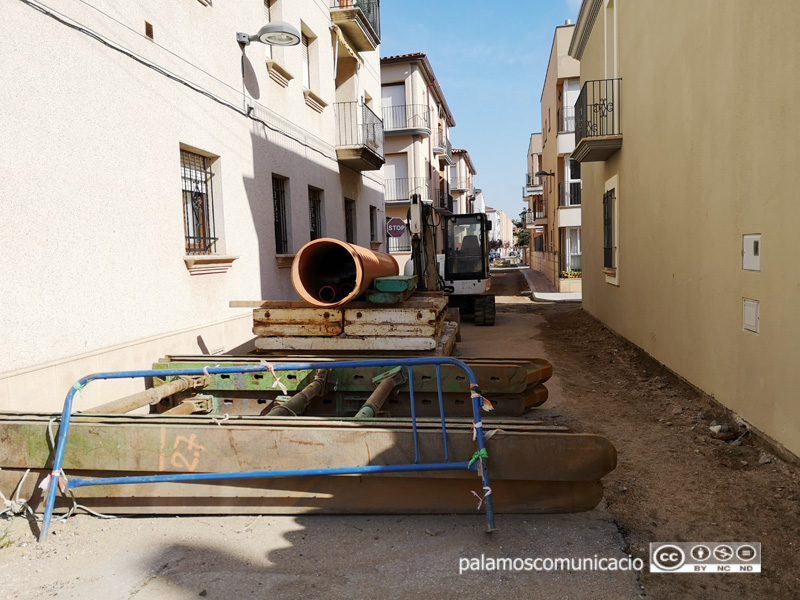 La concessionària de les obres de l'Eixample ha optat per aturar els treballs.