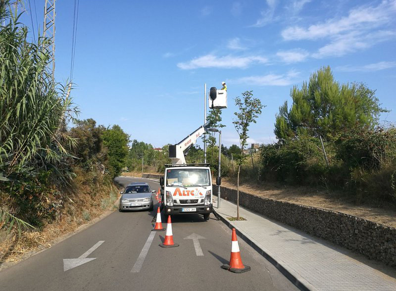 L'equip de lampistes d'urgències treballa establint prioritats d'actuació. (Foto: Ajuntament de Calonge i Sant Antoni).