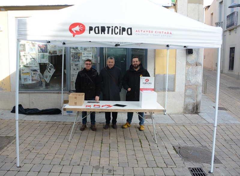 Carpa informativa del procés de Participació Ciutadana de Calonge i Sant Antoni, en una imatge d'arxiu.